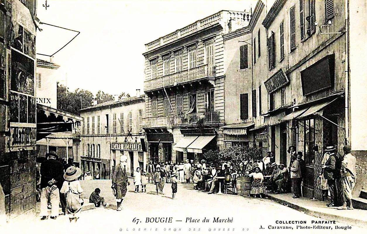 1904- Bougie - Place du Marche.jpg